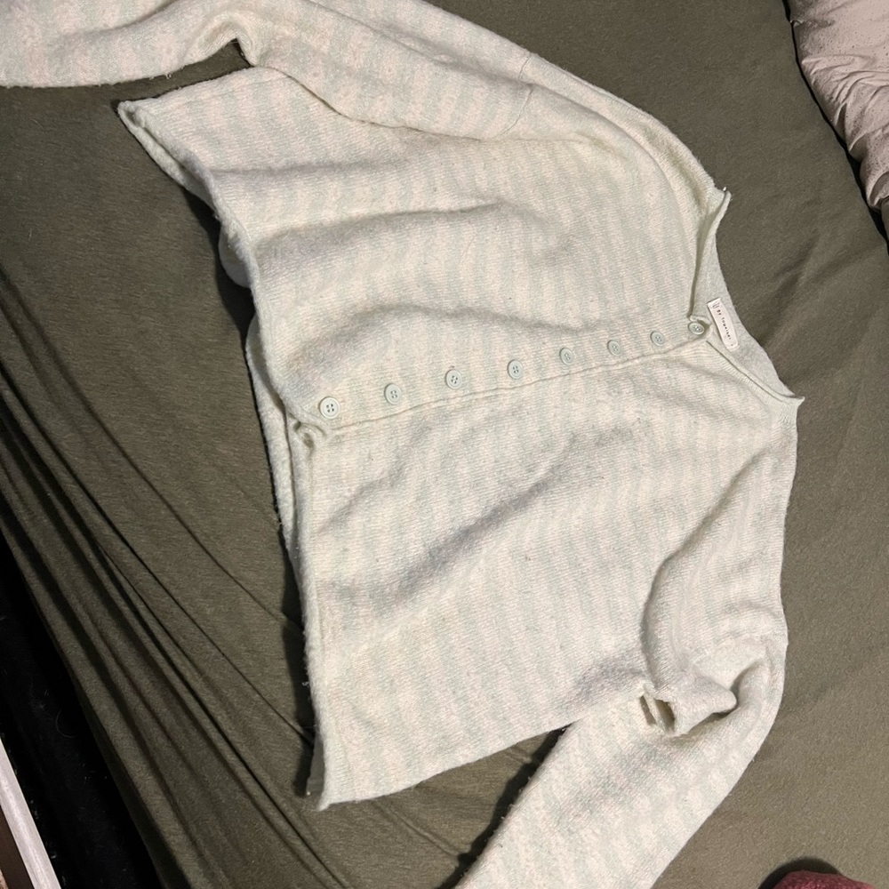 Soft Knit Button-Up Cardigan Sweater - Light Mint
